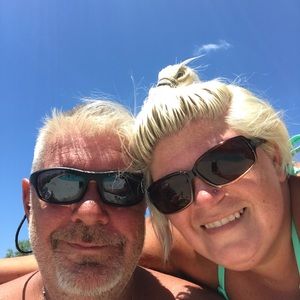 Meet your Posher, Angie